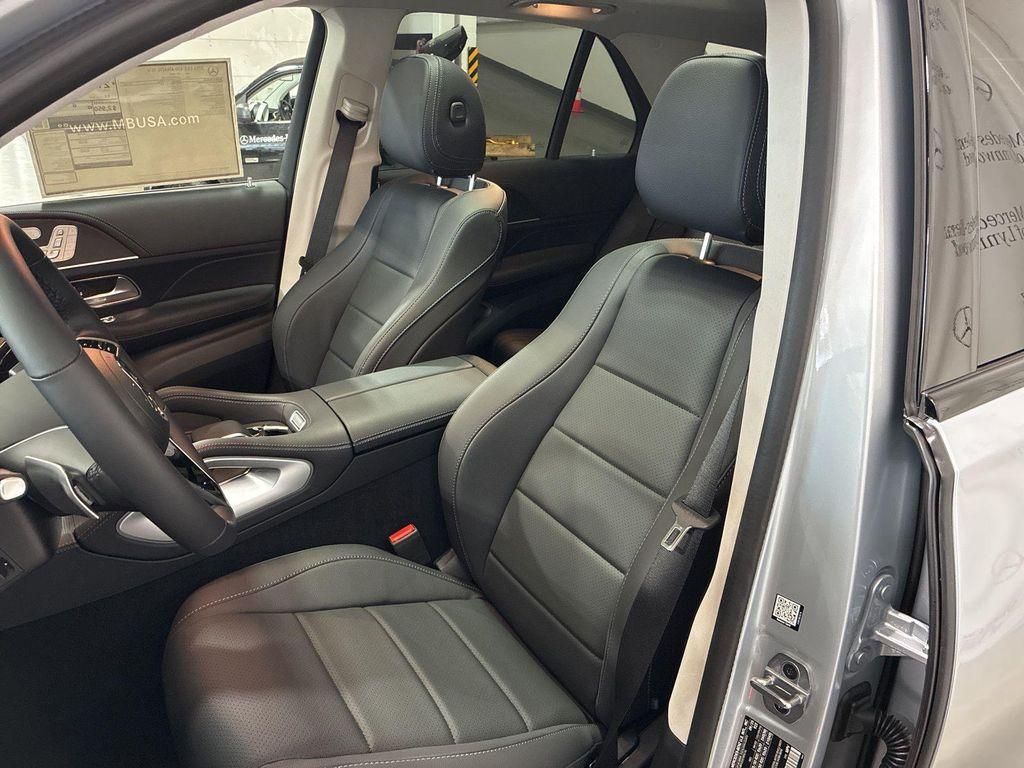 new 2026 Mercedes-Benz GLE 450 car, priced at $83,375