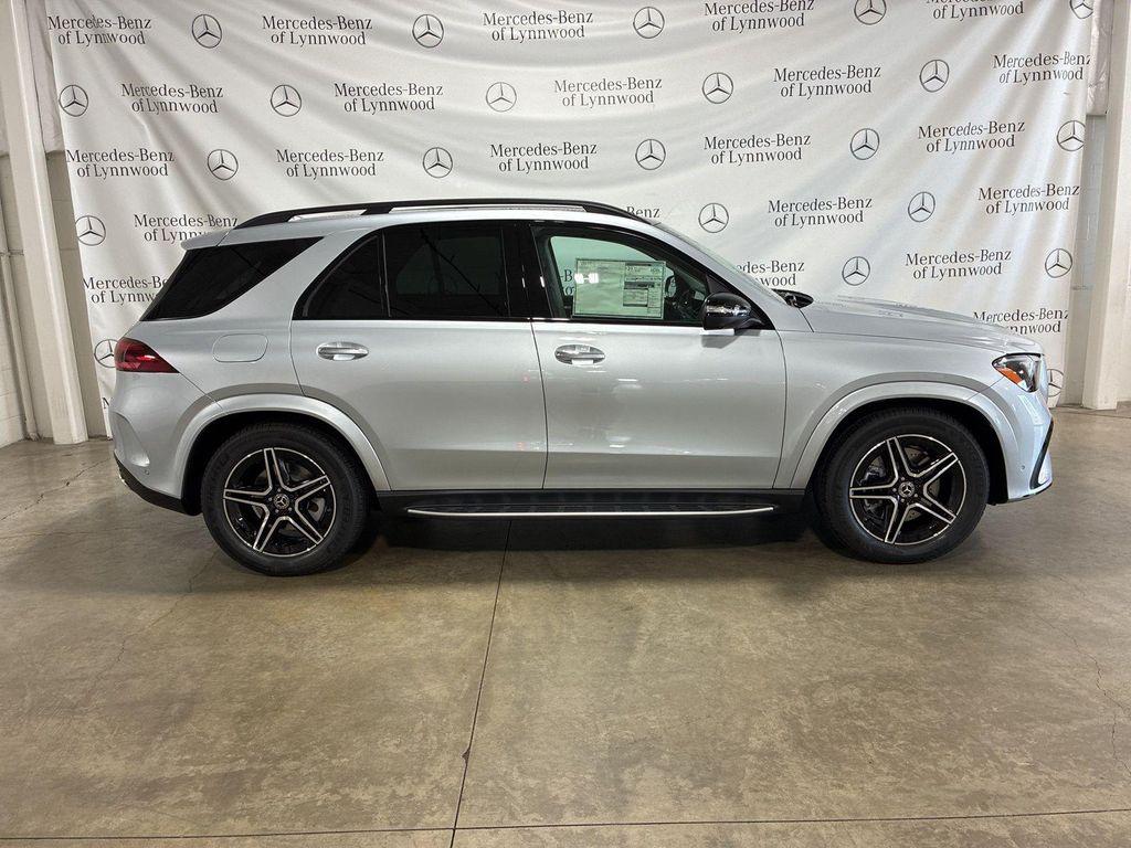 new 2026 Mercedes-Benz GLE 450 car, priced at $83,375