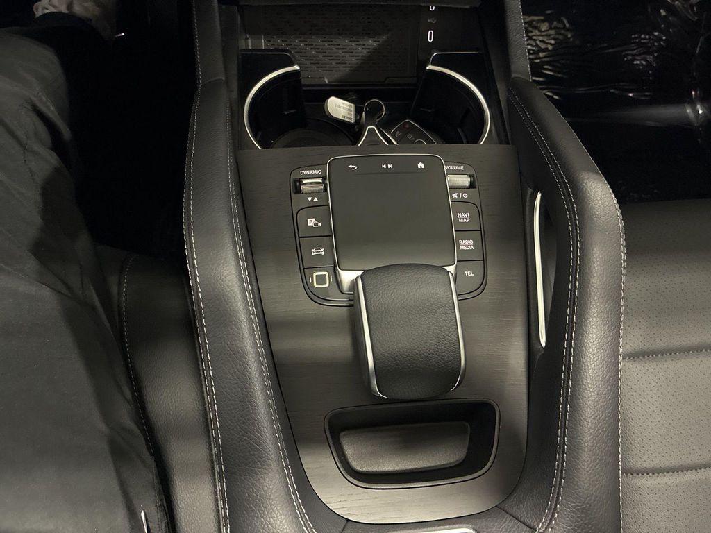 new 2026 Mercedes-Benz GLE 450 car, priced at $80,825