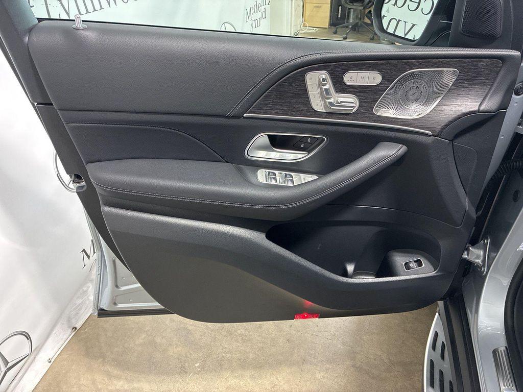 new 2026 Mercedes-Benz GLE 450 car, priced at $80,825