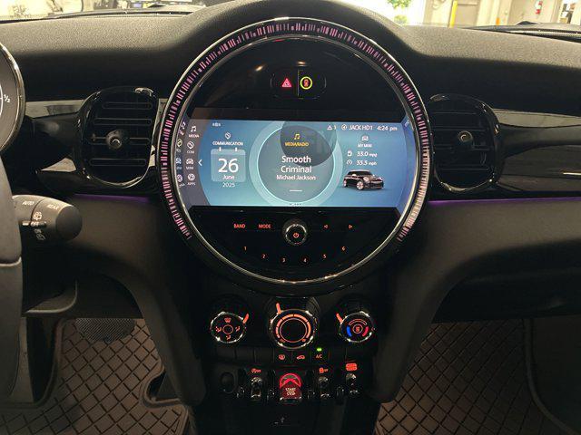 used 2022 MINI Hardtop car, priced at $23,495
