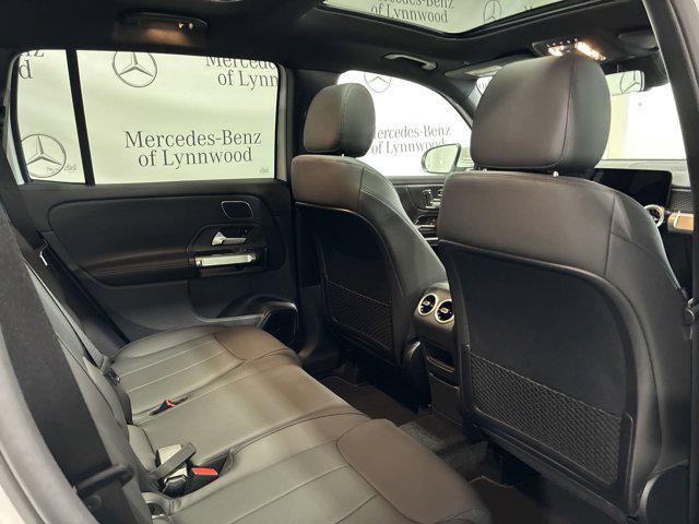new 2025 Mercedes-Benz GLB 250 car, priced at $53,320
