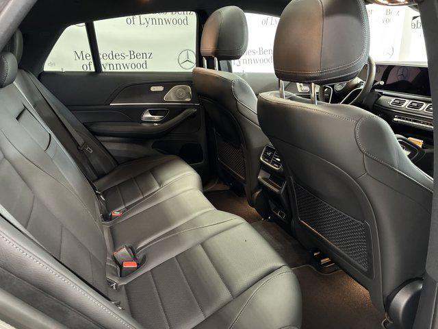 new 2025 Mercedes-Benz GLE 450 car, priced at $87,370