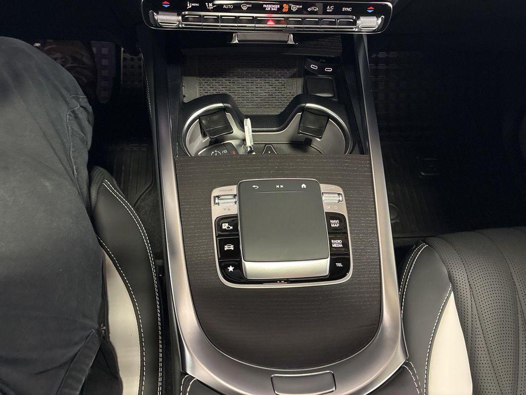 new 2025 Mercedes-Benz G-Class car, priced at $176,395
