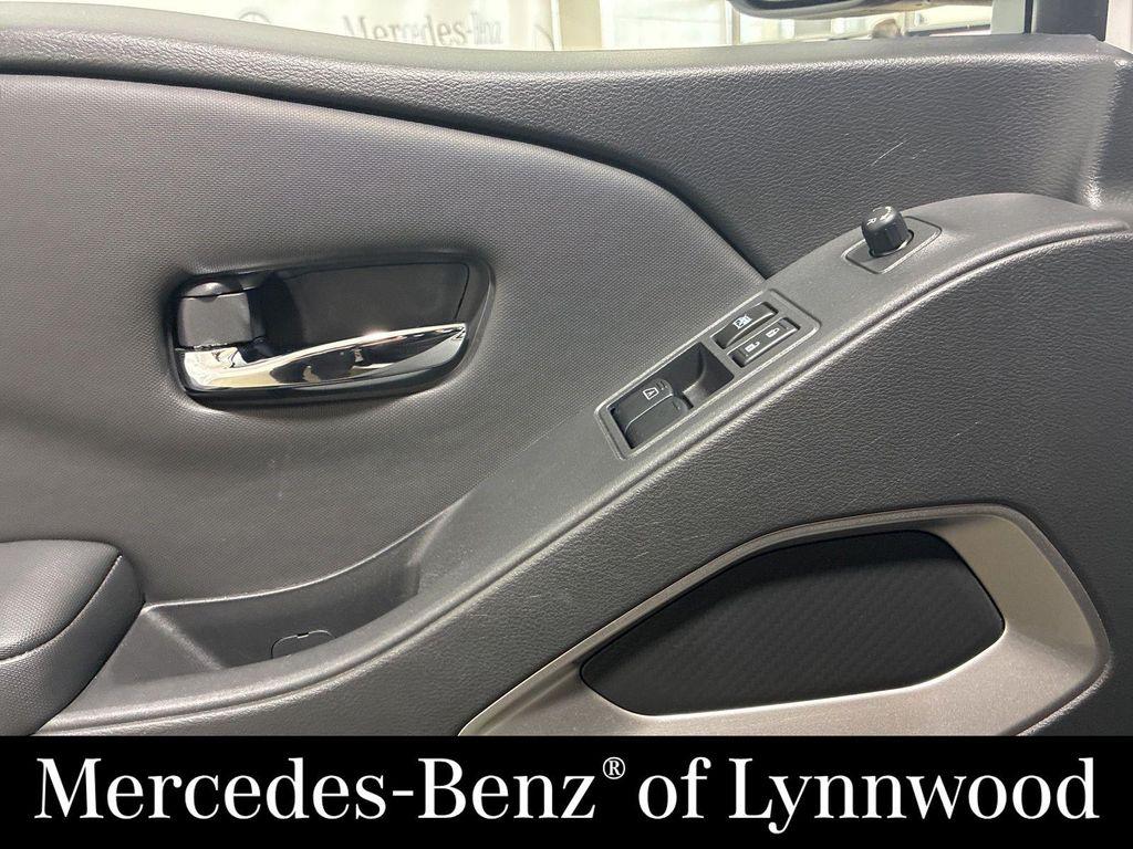 used 2023 Nissan Frontier car, priced at $25,998