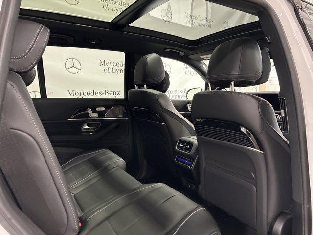 new 2025 Mercedes-Benz GLS 580 car, priced at $126,630