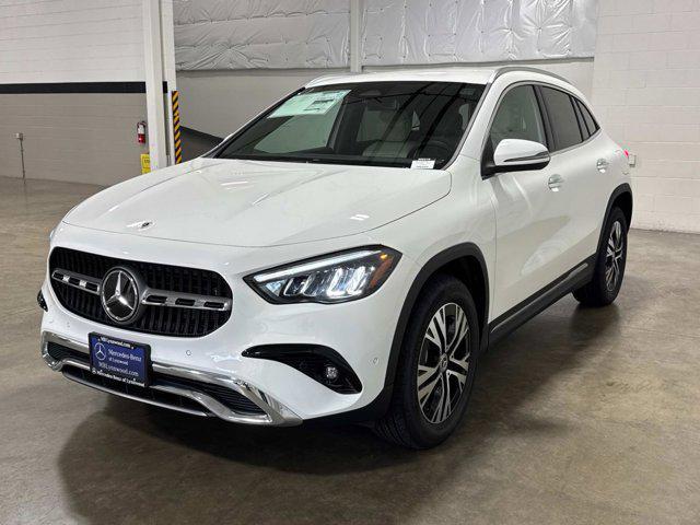 new 2025 Mercedes-Benz GLA 250 car, priced at $47,295