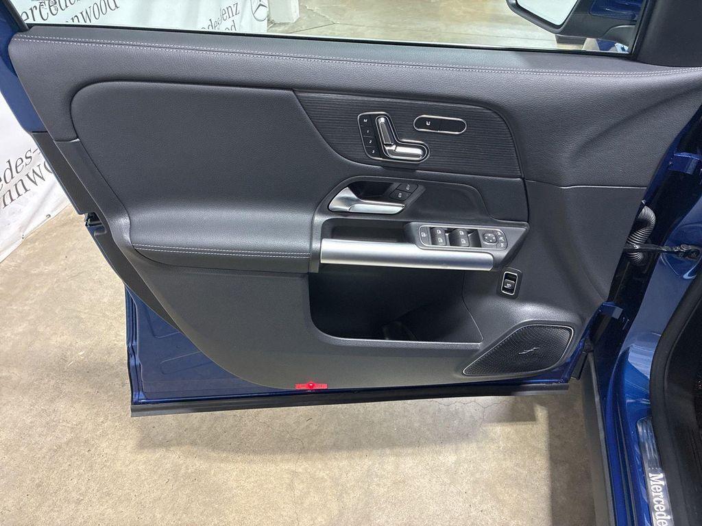 used 2025 Mercedes-Benz GLA 250 car, priced at $42,995