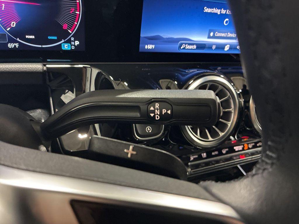 used 2025 Mercedes-Benz GLA 250 car, priced at $42,995