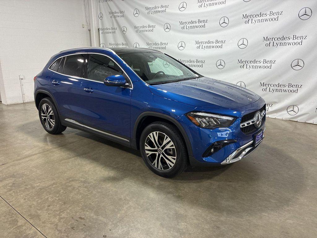 used 2025 Mercedes-Benz GLA 250 car, priced at $42,995