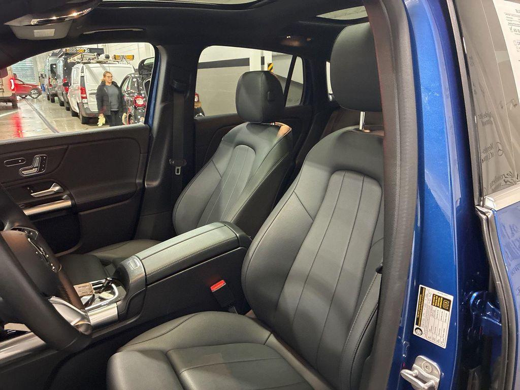 used 2025 Mercedes-Benz GLA 250 car, priced at $42,995