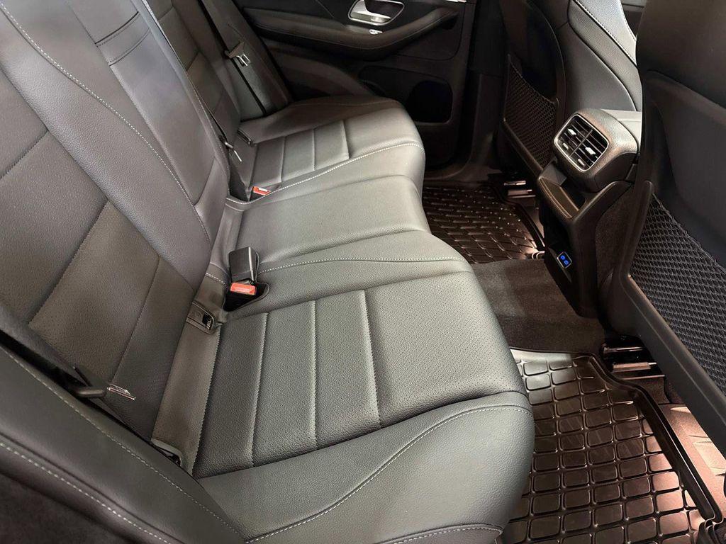 new 2025 Mercedes-Benz GLE 450 car, priced at $81,075