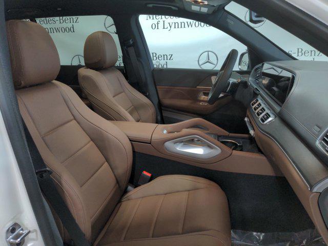 new 2024 Mercedes-Benz GLS 450 car, priced at $96,275