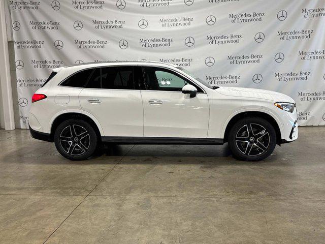 new 2025 Mercedes-Benz GLC 300 car, priced at $56,135