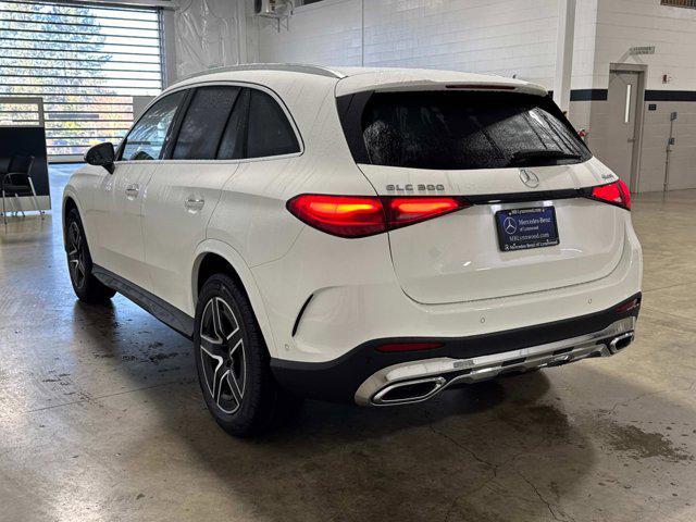 new 2025 Mercedes-Benz GLC 300 car, priced at $56,135