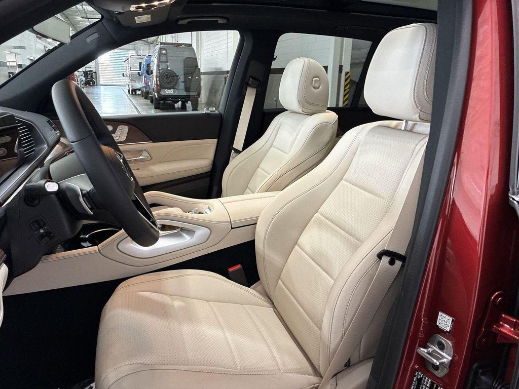 new 2025 Mercedes-Benz GLE 350 car, priced at $75,175