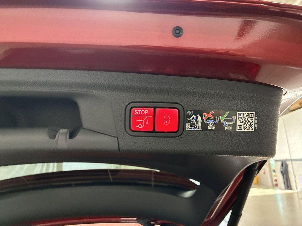 new 2025 Mercedes-Benz GLE 350 car, priced at $75,175