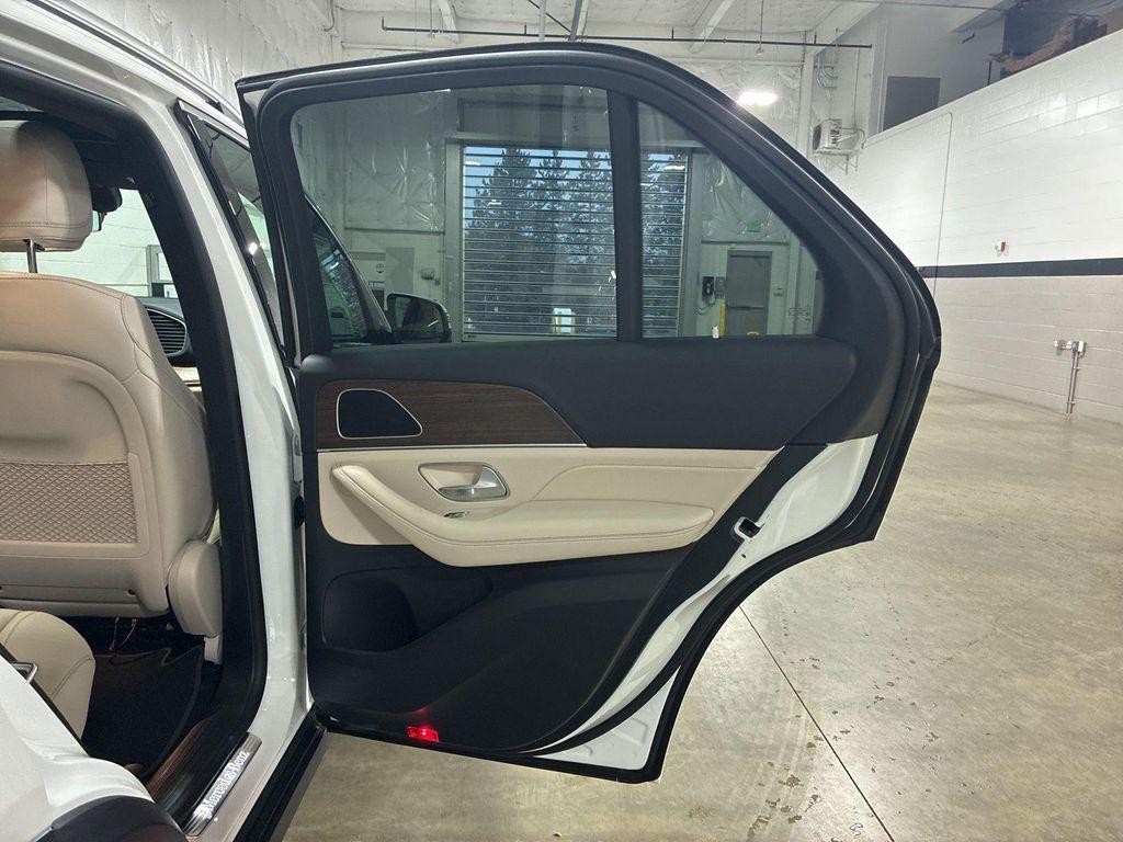 new 2026 Mercedes-Benz GLE 350 car, priced at $69,215