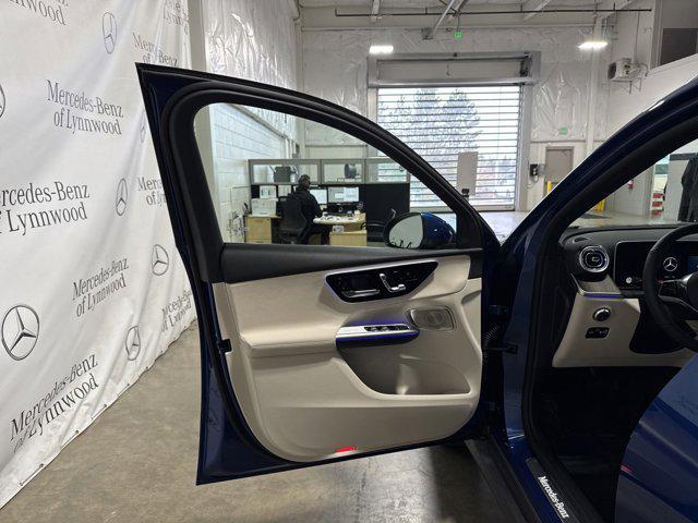 new 2025 Mercedes-Benz GLC 300 car, priced at $57,920