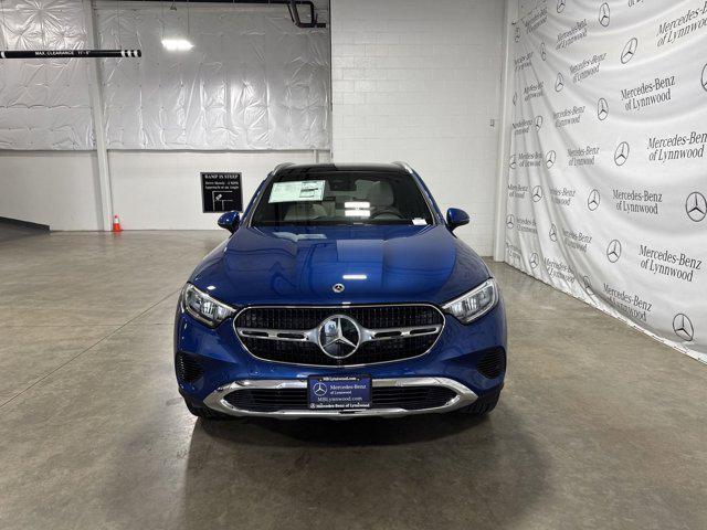 new 2025 Mercedes-Benz GLC 300 car, priced at $57,920