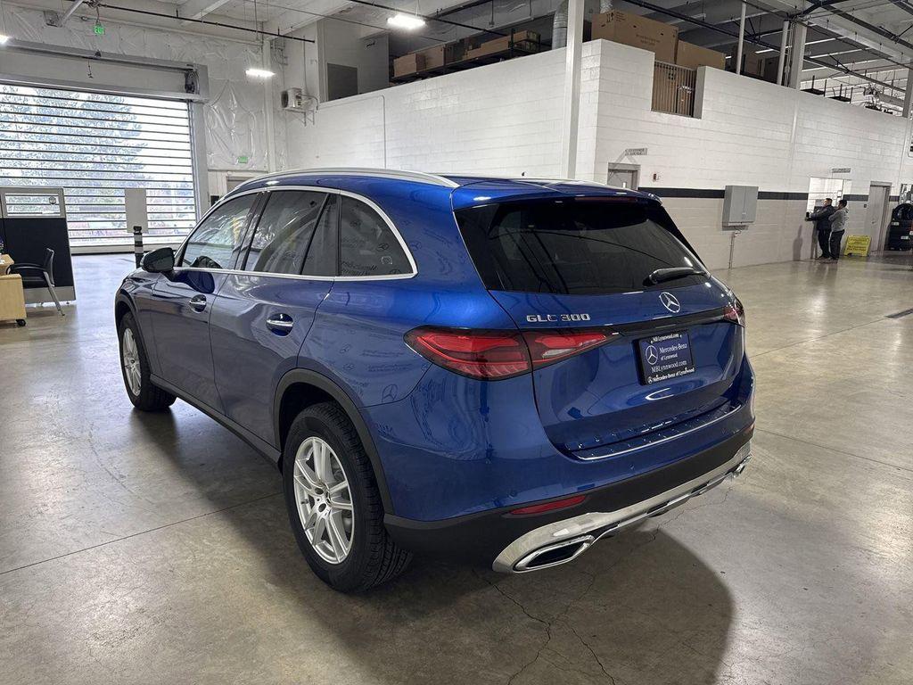 new 2025 Mercedes-Benz GLC 300 car, priced at $57,920