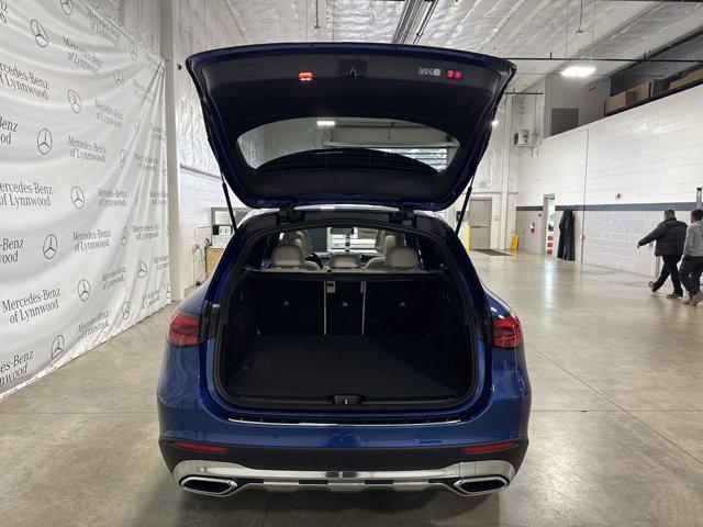 new 2025 Mercedes-Benz GLC 300 car, priced at $57,920