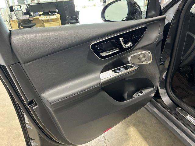 new 2025 Mercedes-Benz GLC 300 car, priced at $57,955