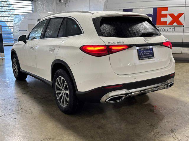 new 2025 Mercedes-Benz GLC 300 car, priced at $54,285