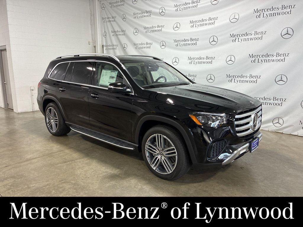new 2026 Mercedes-Benz GLS 450 car, priced at $96,870