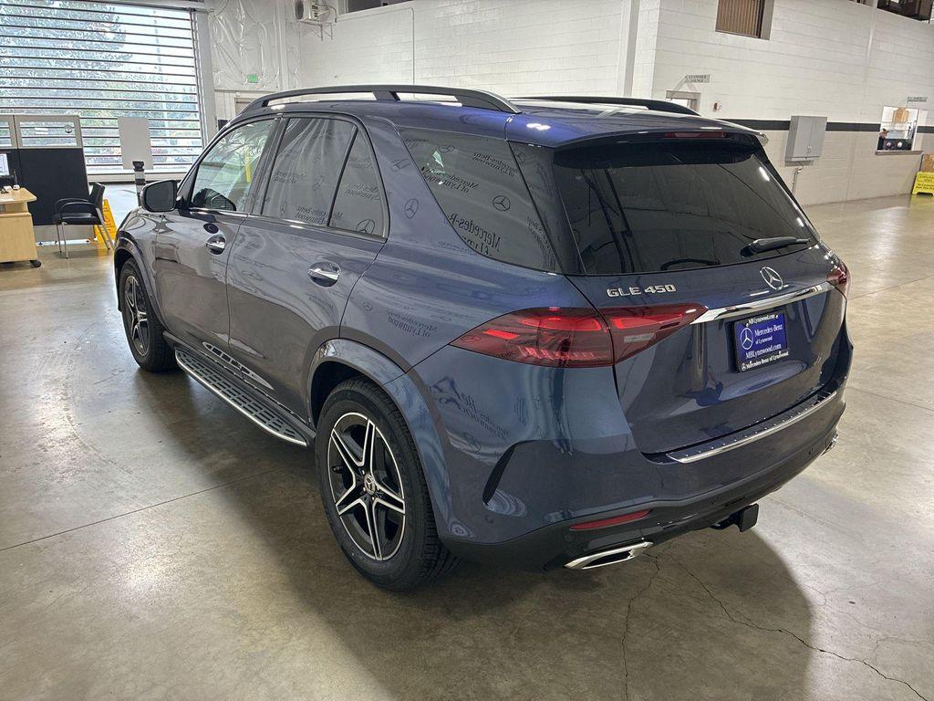 new 2026 Mercedes-Benz GLE 450 car, priced at $82,275