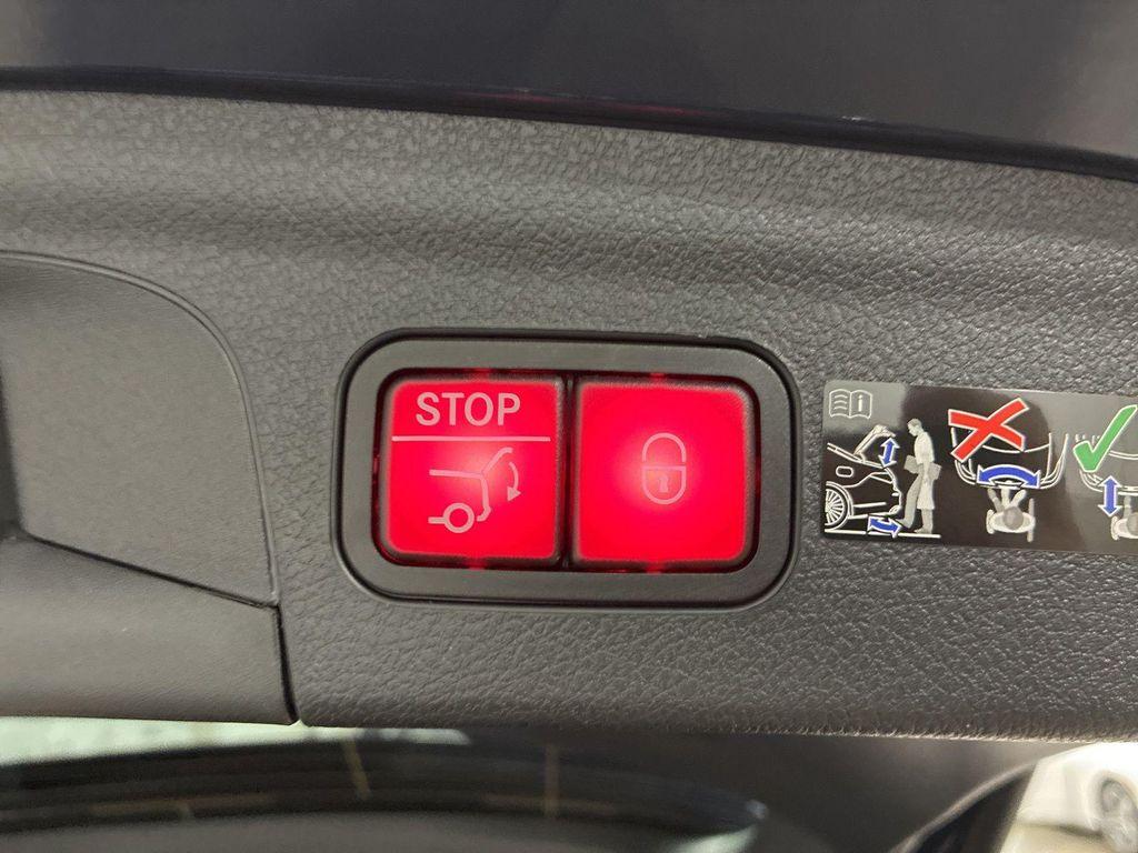 new 2026 Mercedes-Benz GLE 450 car, priced at $82,275