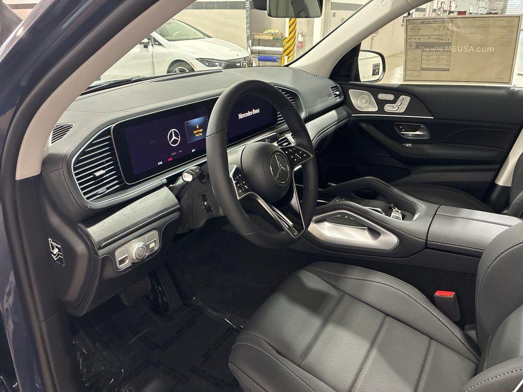 new 2026 Mercedes-Benz GLE 450 car, priced at $82,275