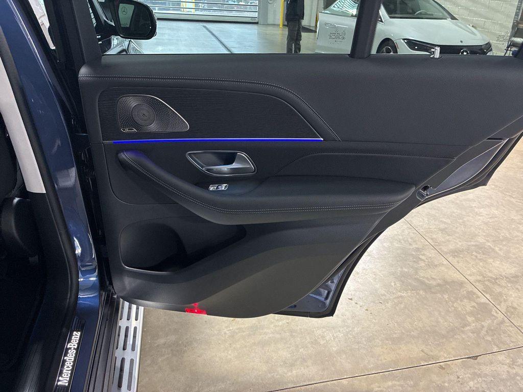 new 2026 Mercedes-Benz GLE 450 car, priced at $82,275