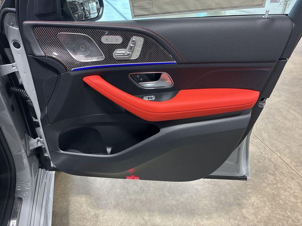 new 2026 Mercedes-Benz AMG GLE 53 car, priced at $101,220