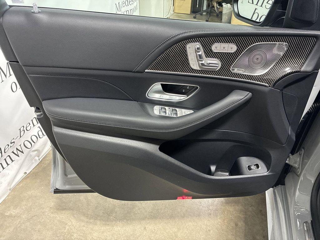 new 2025 Mercedes-Benz AMG GLE 53 car, priced at $100,345