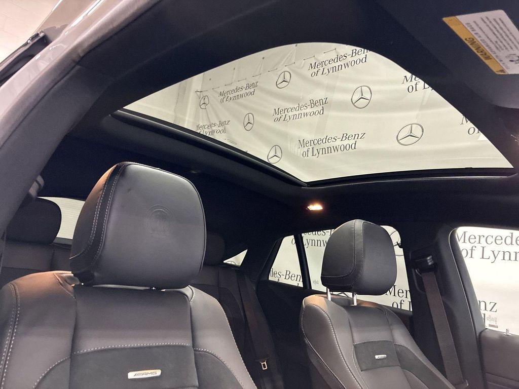 new 2025 Mercedes-Benz AMG GLE 53 car, priced at $100,345
