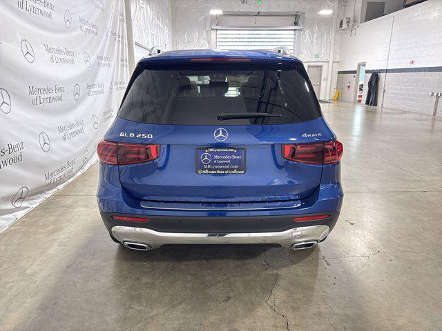 new 2025 Mercedes-Benz GLB 250 car, priced at $53,470