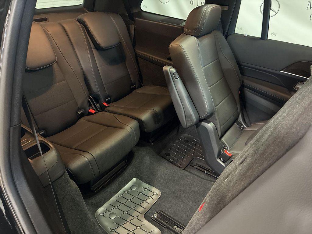 new 2025 Mercedes-Benz GLS 450 car, priced at $92,275