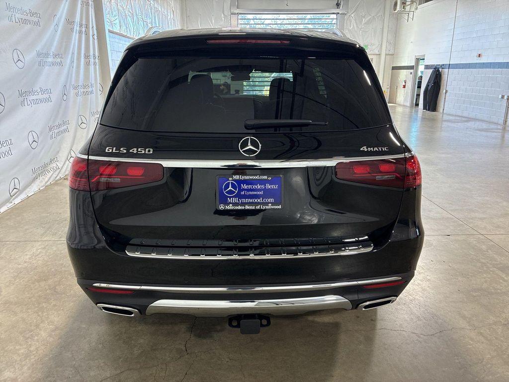 new 2025 Mercedes-Benz GLS 450 car, priced at $92,275