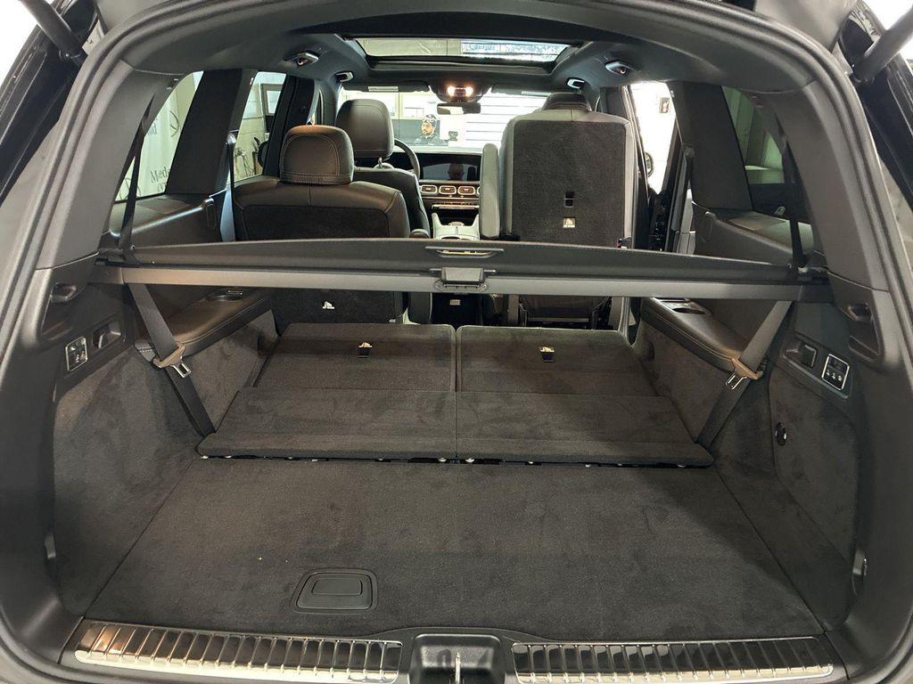 new 2025 Mercedes-Benz GLS 450 car, priced at $92,275