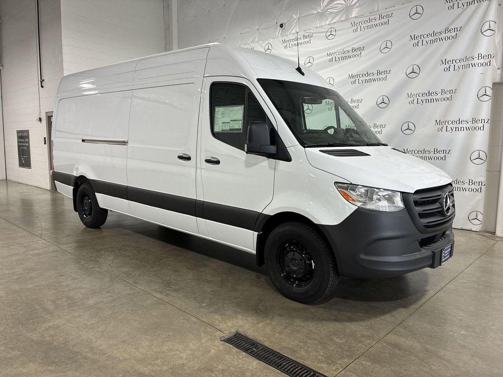 new 2025 Mercedes-Benz Sprinter 2500 car, priced at $66,384