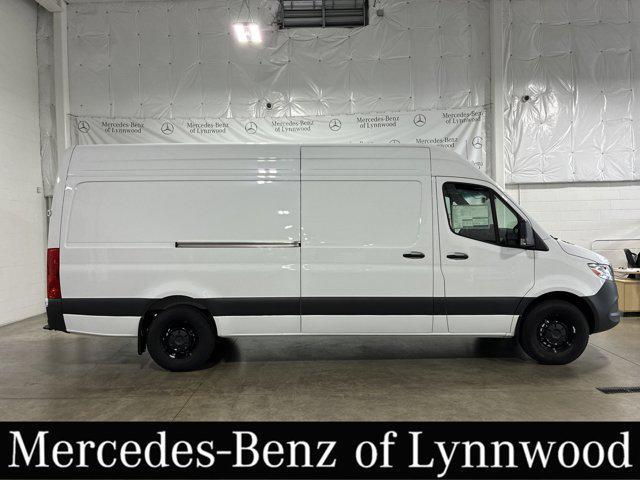 new 2025 Mercedes-Benz Sprinter 2500 car, priced at $66,384