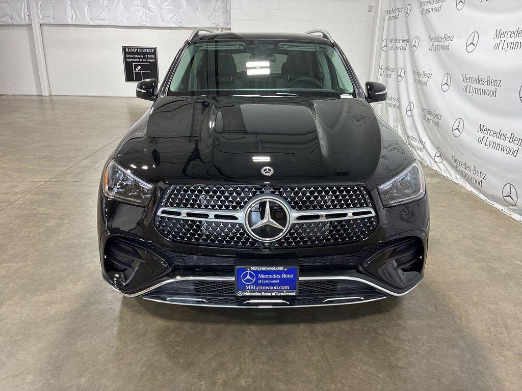 new 2026 Mercedes-Benz GLE 450 car, priced at $81,875