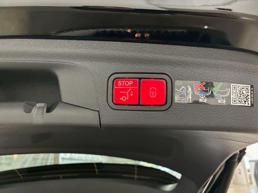 new 2026 Mercedes-Benz GLE 450 car, priced at $81,875