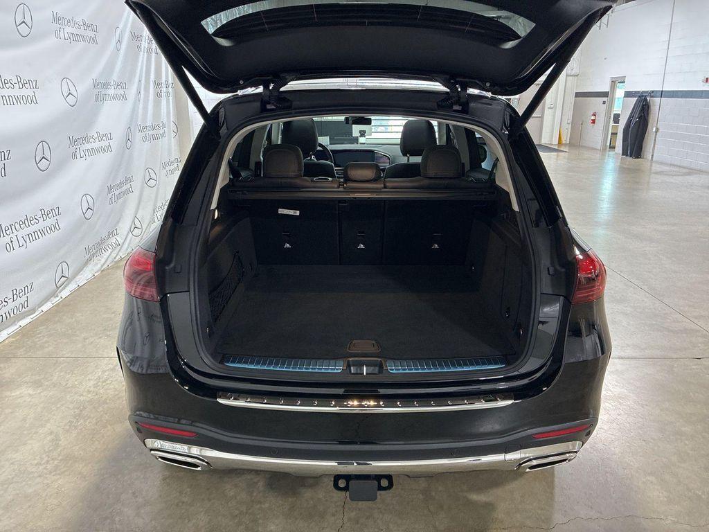 new 2026 Mercedes-Benz GLE 450 car, priced at $81,875