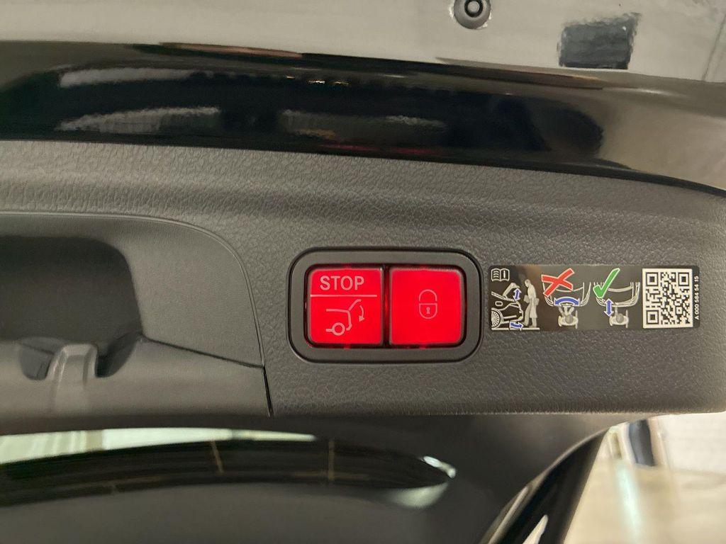 new 2026 Mercedes-Benz GLE 450 car, priced at $82,025