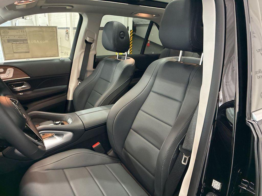 new 2026 Mercedes-Benz GLE 450 car, priced at $82,025