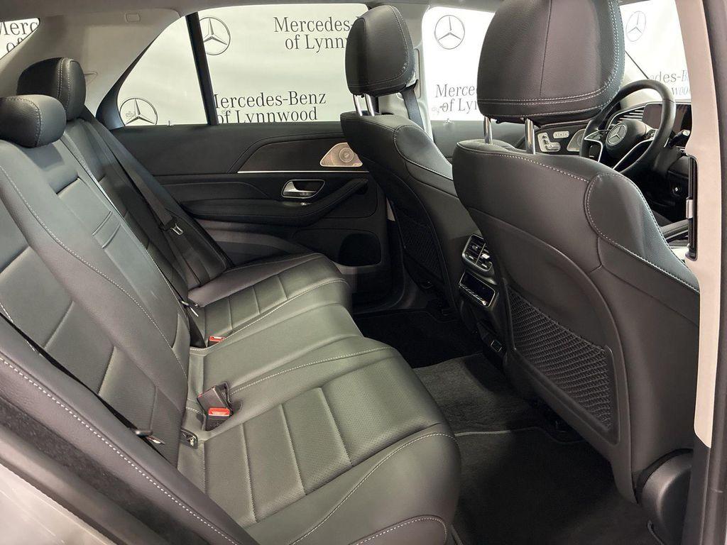 new 2026 Mercedes-Benz GLE 450 car, priced at $84,025