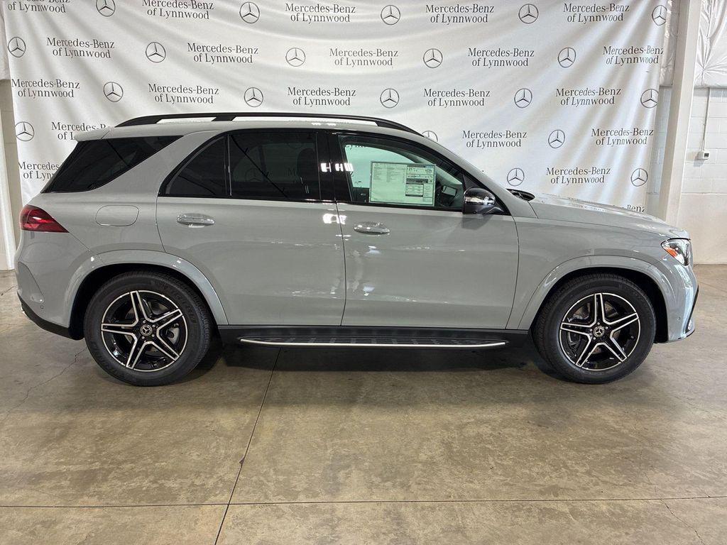 new 2026 Mercedes-Benz GLE 450 car, priced at $84,025