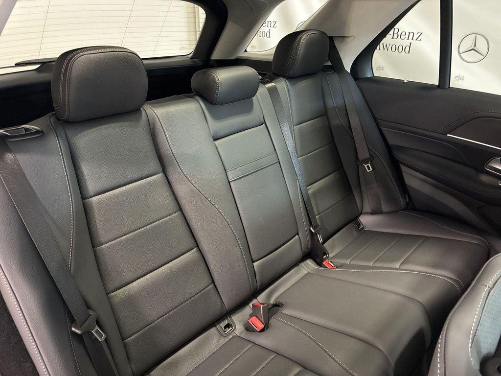 new 2026 Mercedes-Benz GLE 450 car, priced at $84,025